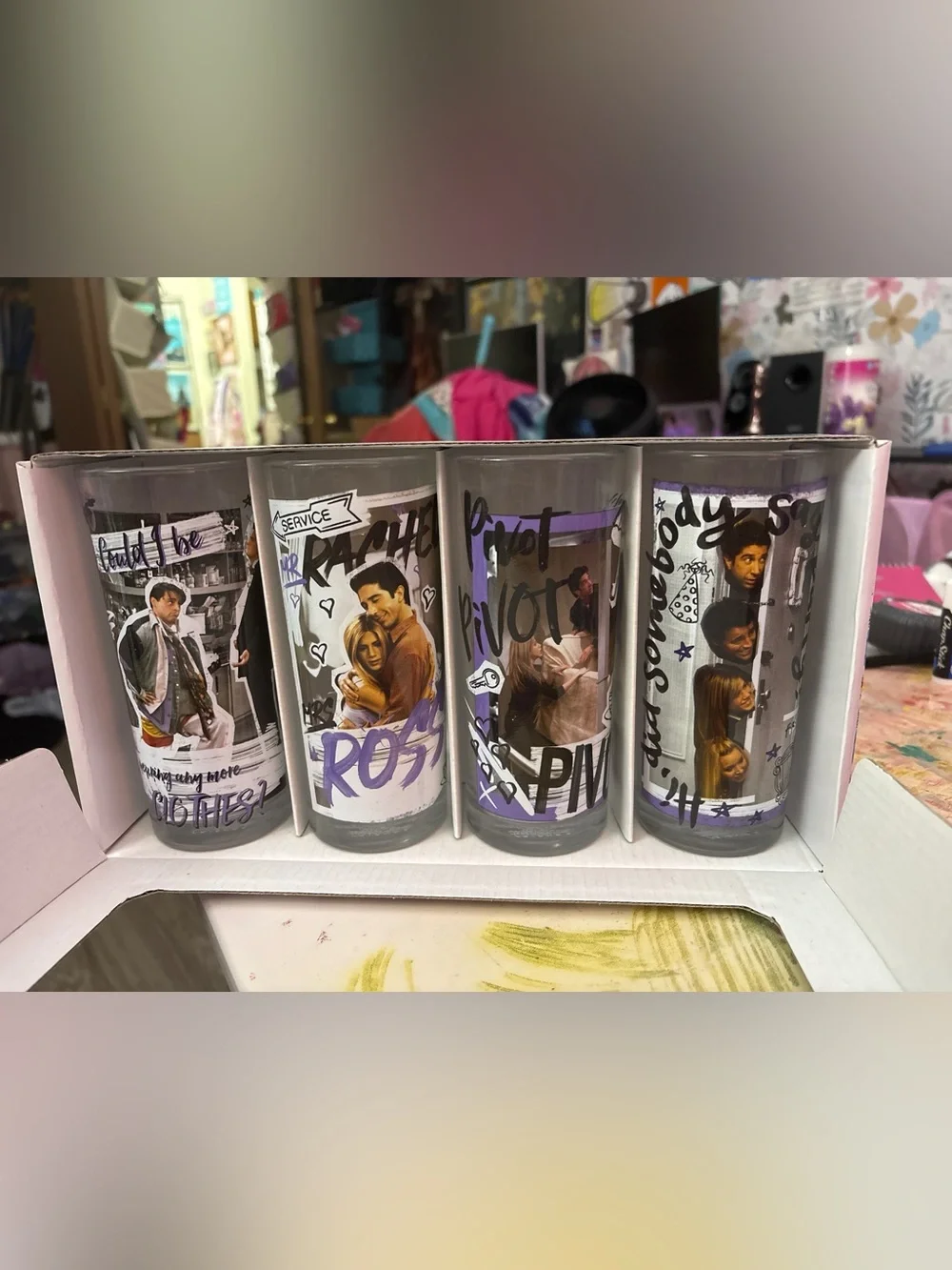 FRIENDS Glassware Set with original Packaging